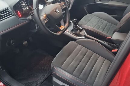 Seat Arona 31.900 km 10.980 &euro; Barleben 39179