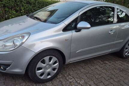 Opel Corsa 121.000 km 2.300 &euro; Guldental 55452