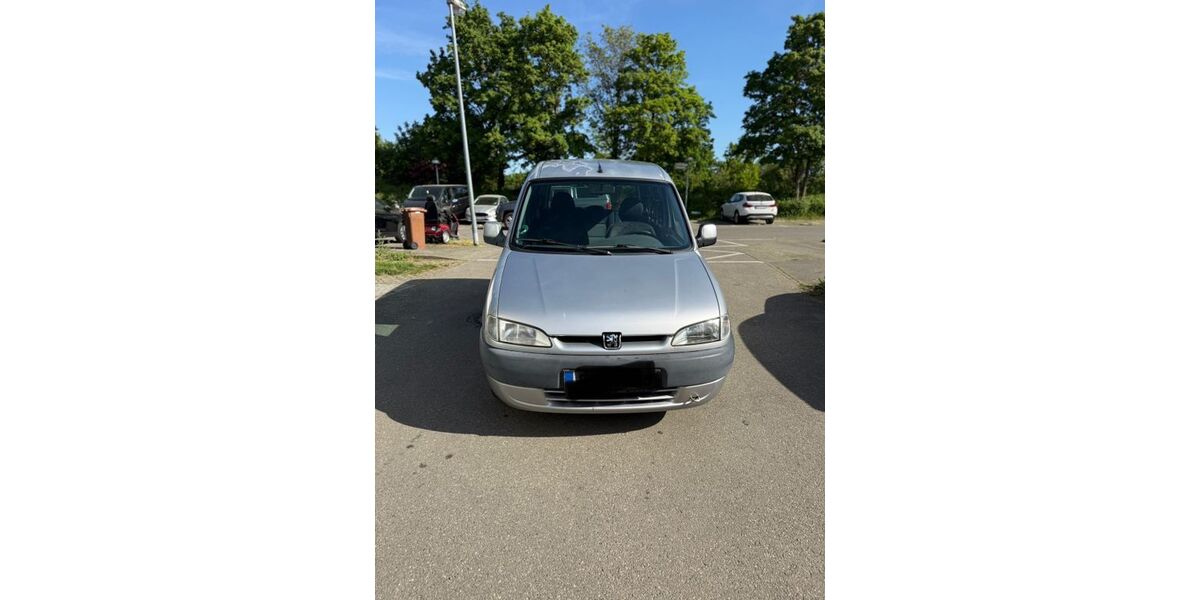 Peugeot Partner 190.000 km 1.190 &euro; Freiburg 79114