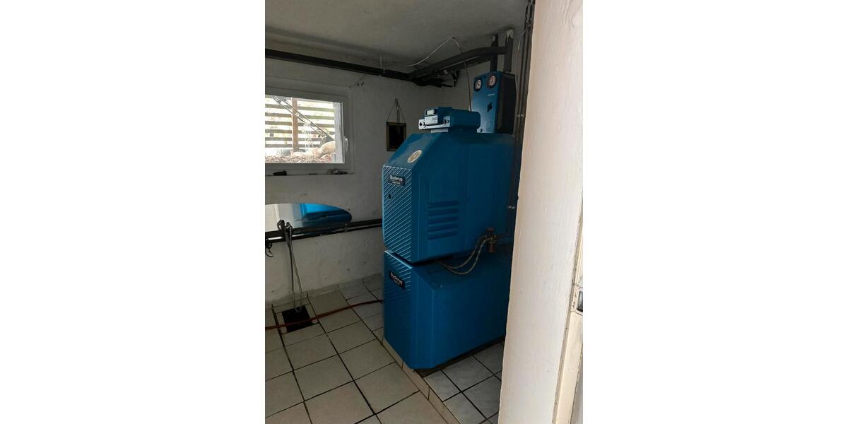 Einfamilienhaus Mehren - 8 Zimmer, 110 m&sup2;, 230.000&euro; | Angebot:27158207