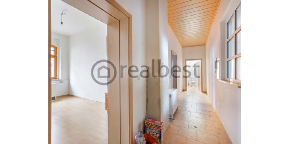 Mehrfamilienhaus im Jugendstil, zentrale Lage, teilvermietet mit Sanierungs-AfA - Mehrfamilienhaus, Wohnhaus Döbeln | Angebot:26287483