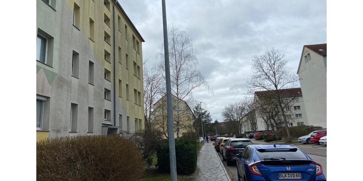 Etagenwohnung Weißenfels - 2 Zimmer, 50 m&sup2;, 33.000&euro; | Angebot:26795604