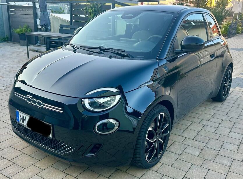 Fiat 500e 19.500 km 13.500 € Neumarkt 92318