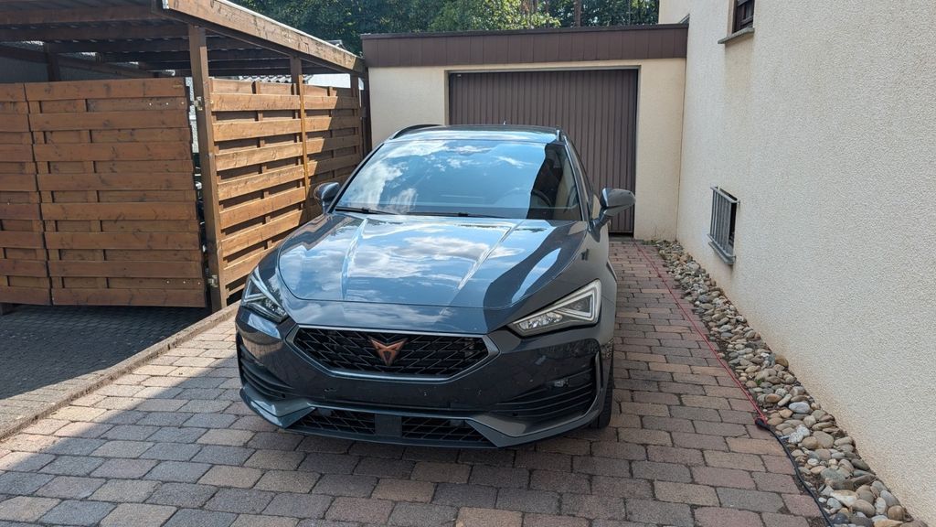Cupra Leon 78.000 km 21.500 &euro; Homburg 66424