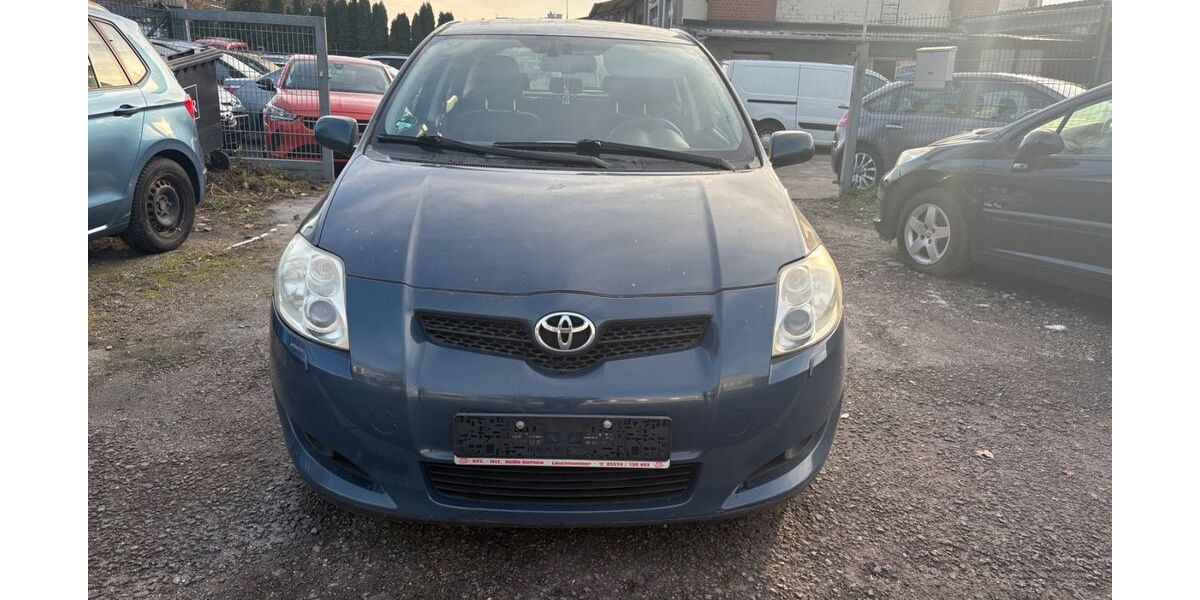 Toyota Auris 186.754 km 2.500 &euro; Berlin 12309