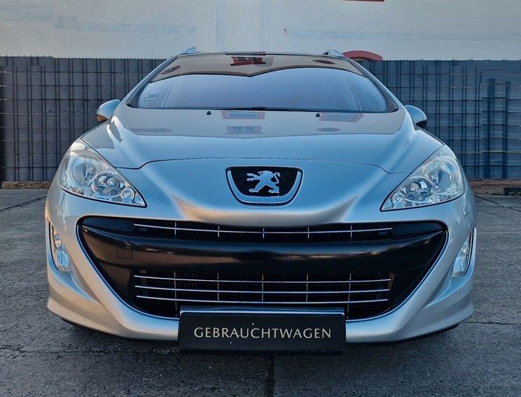 Peugeot 308 126.934 km 4.399 &euro; Döbeln 04720