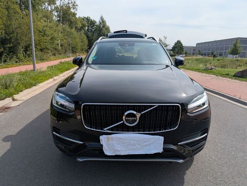 XC90