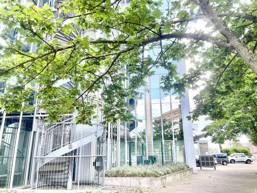 Büro in Frankfurt M Niederrad 1.690 € 110 m²
