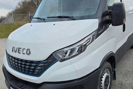 IVECO Andere 125.000 km 8.990 &euro; Fürstenfeldbruck 82256