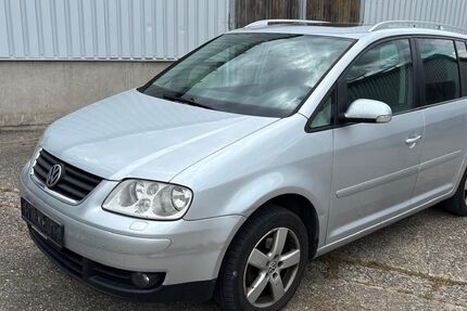 VW Touran 310.000 km 1.480 &euro; Wolpertshausen 74549