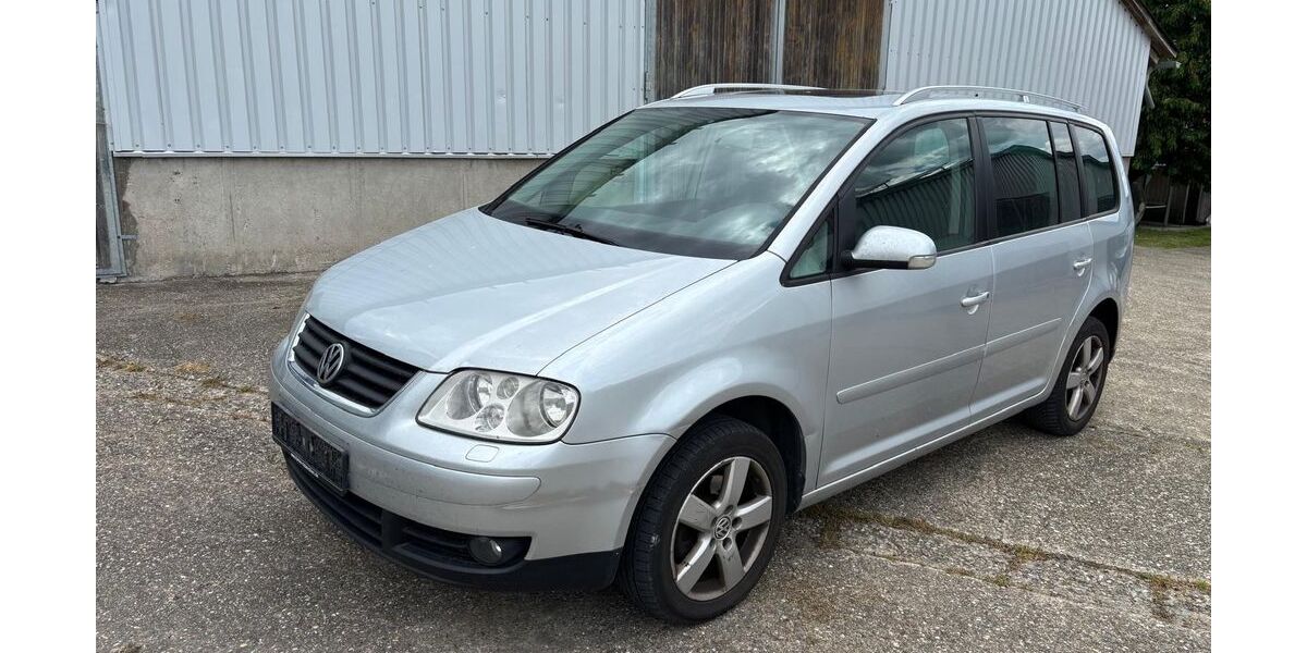 VW Touran 310.000 km 1.480 &euro; Wolpertshausen 74549
