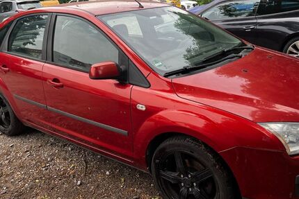 Ford Focus 250.000 km 600 € Erfurt 99084
