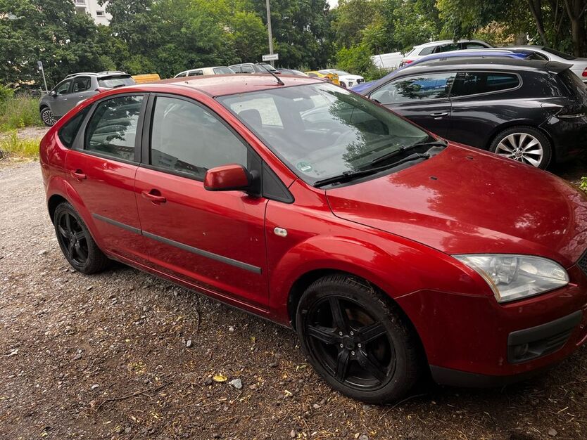 Ford Focus 250.000 km 600 € Erfurt 99084
