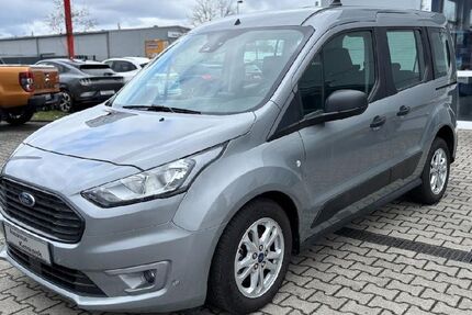Ford Tourneo Connect 20.400 km 22.490 &euro; Hoyerswerda 02977