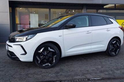 Opel Grandland (X) 14.463 km 42.890 &euro; Werder OT Glindow 14542