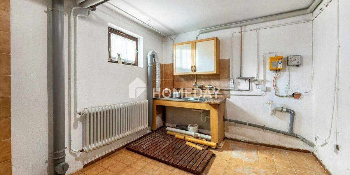 Einfamilienhaus Metzingen Neuhausen - 7 Zimmer, 112 m&sup2;, 545.000&euro; | Angebot:25879096