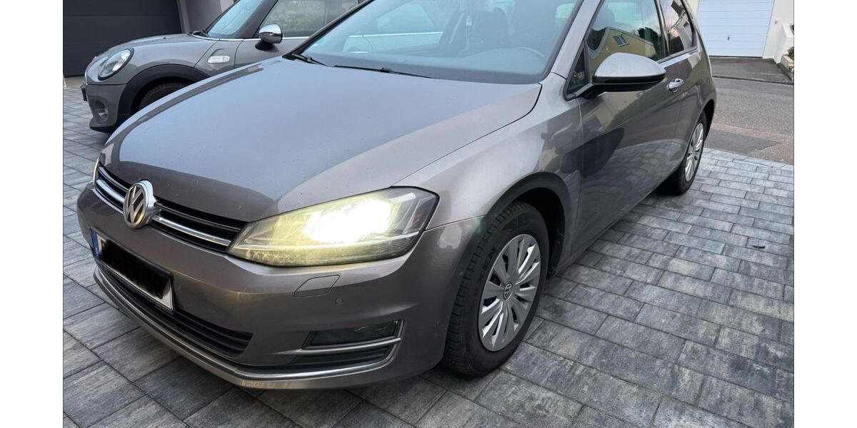 VW Golf 218.000 km 9.200 &euro; Biberach 88400