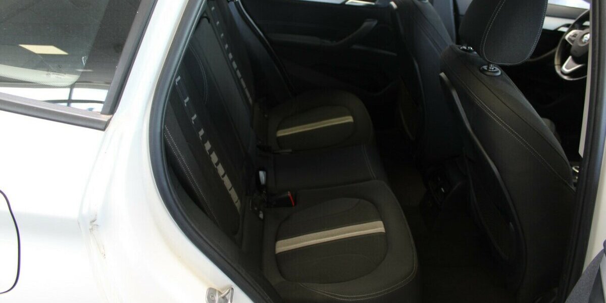 BMW X1 sDrive20i Aut. Advantage 61.606 km 23.980 &euro; Euskirchen 53881