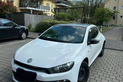 VW Scirocco 125.000 km 8.990 &euro; Köln 50823