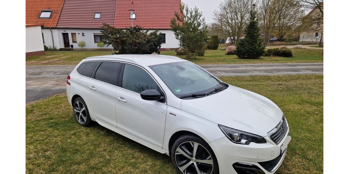 Peugeot 308 136.000 km 7.250 &euro; Kotzen 14715