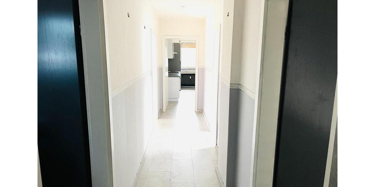 Dachgeschoßwohnung Menden (Sauerland) - 4 Zimmer, 80 m&sup2;, 179.000&euro; | Angebot:24750548