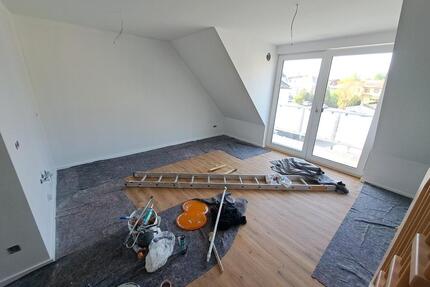 Erstbezug Dachgeschoss Wohnung