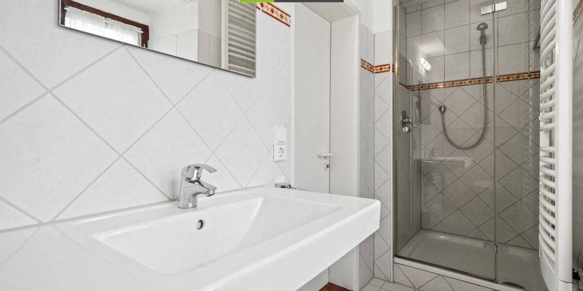 Bauernhaus, Landhaus Aulendorf - 9 Zimmer, 219 m&sup2;, 1.190.000&euro; | Angebot:25740399