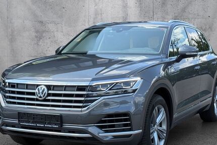 VW Touareg 64.400 km 41.890 &euro; Nürtingen bei Stuttgart 72622