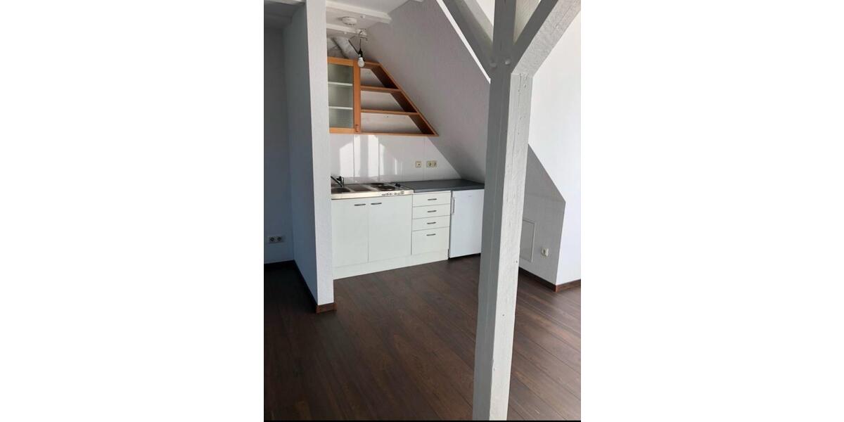 Dachgeschoßwohnung Mülheim an der Ruhr - 1.5 Zimmer, 35 m&sup2;, 595&euro; | Angebot:24299782