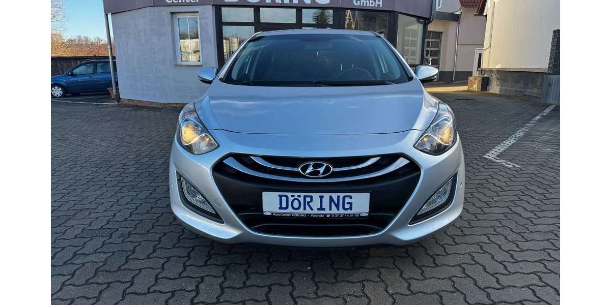 Hyundai i30 97.000 km 9.000 &euro; Rochlitz 09306
