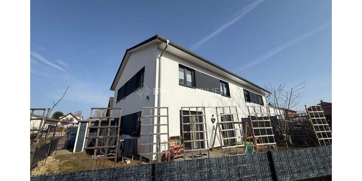 Doppelhaushälfte Cammin Prangendorf - 4 Zimmer, 140 m&sup2;, 1.400&euro; | Angebot:25214693