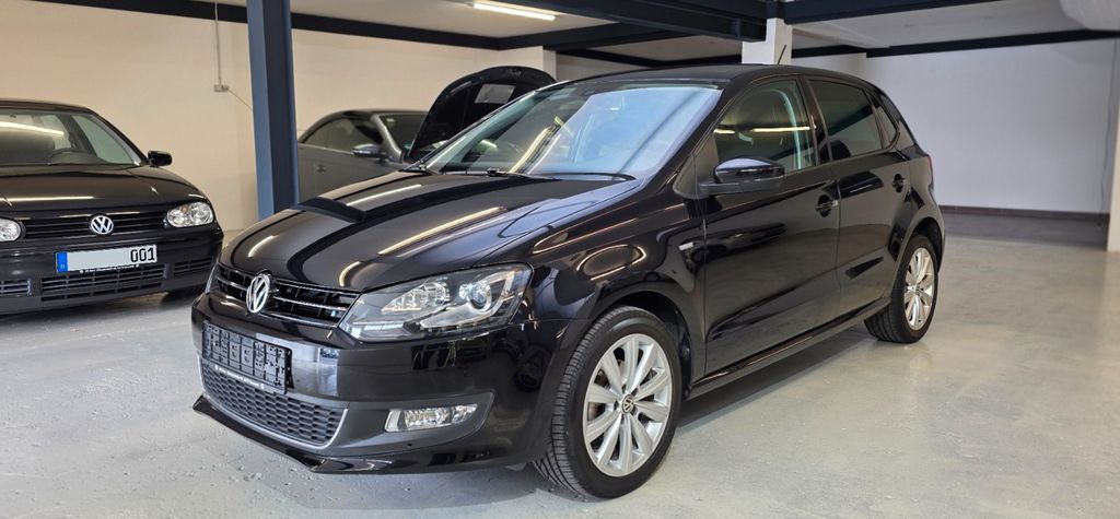 VW Polo 27.556 km 9.999 € Versmold 33775