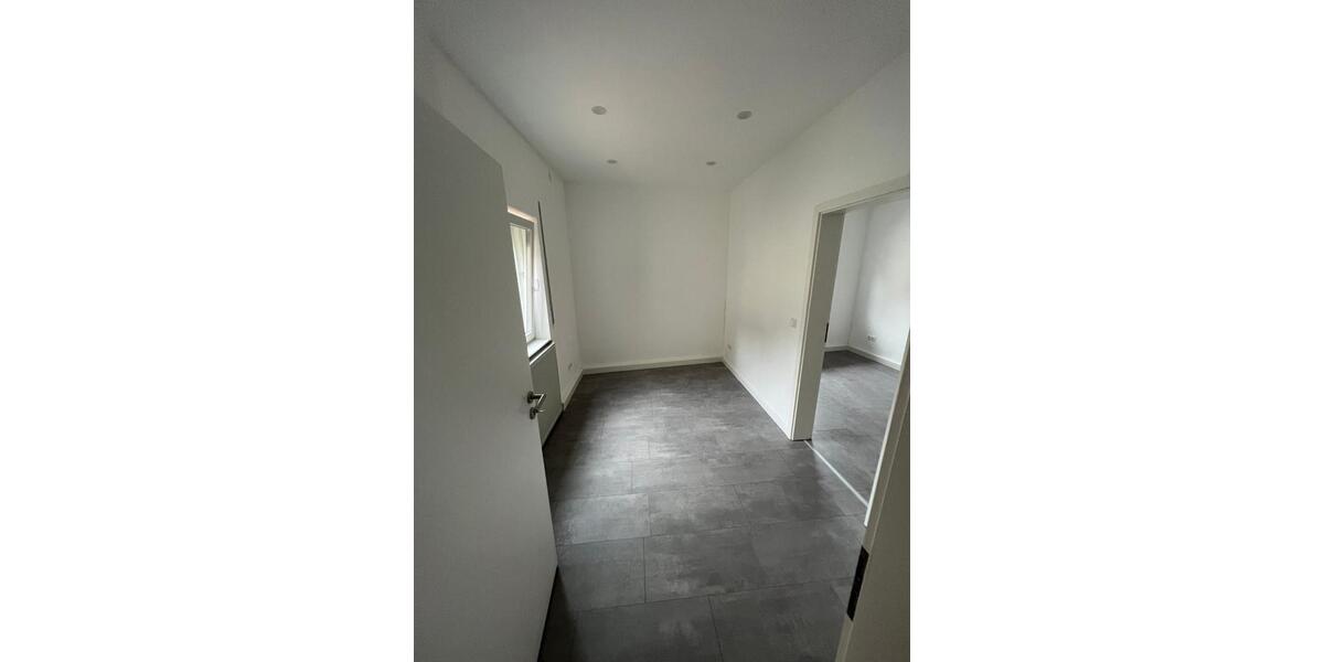 Etagenwohnung Burgsinn - 4.5 Zimmer, 82 m&sup2;, 690&euro; | Angebot:26176806