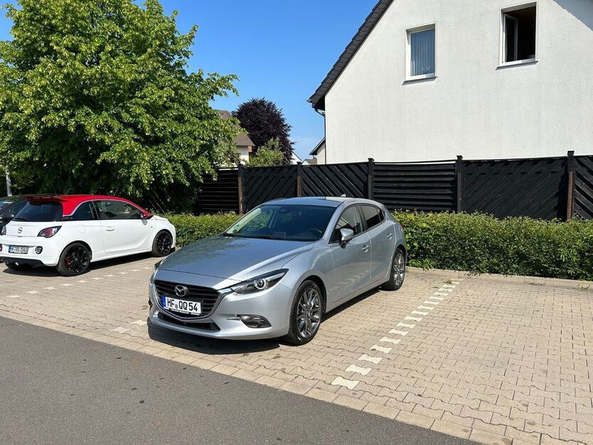 Mazda 3 50.000 km 16.500 € Lippstadt 59555