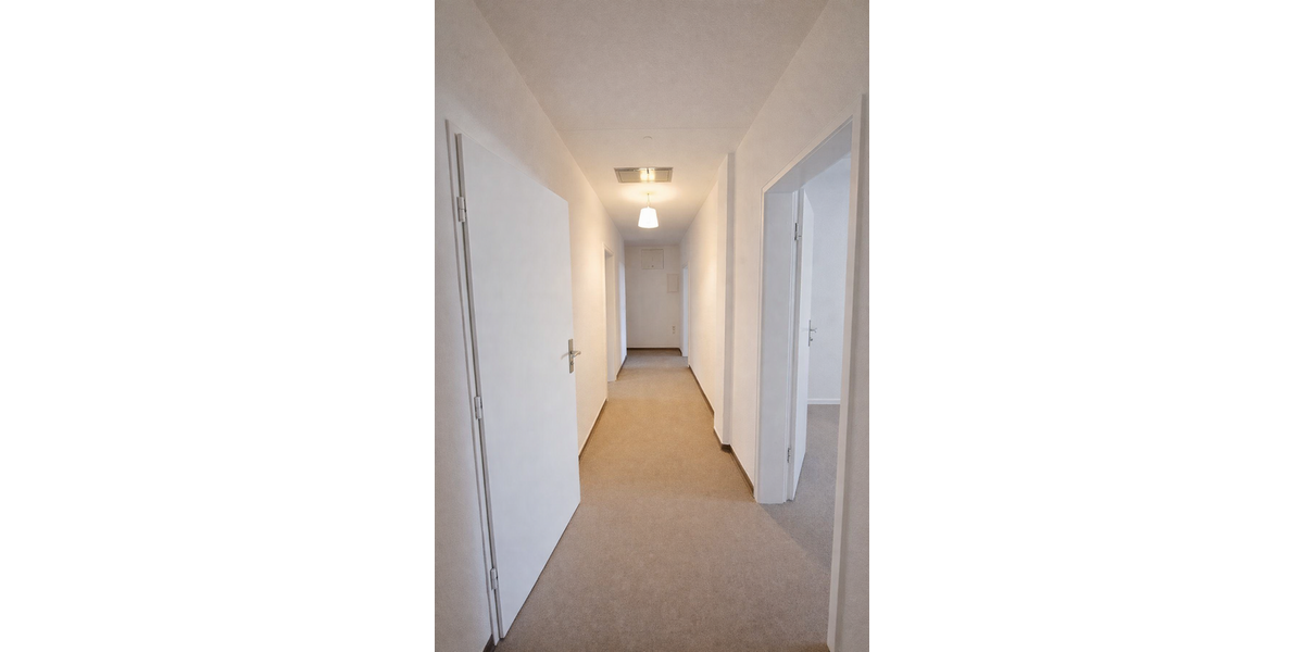 Etagenwohnung Karlsruhe Innenstadt-Ost - 4 Zimmer, 112 m&sup2;, 380.000&euro; | Angebot:25905213