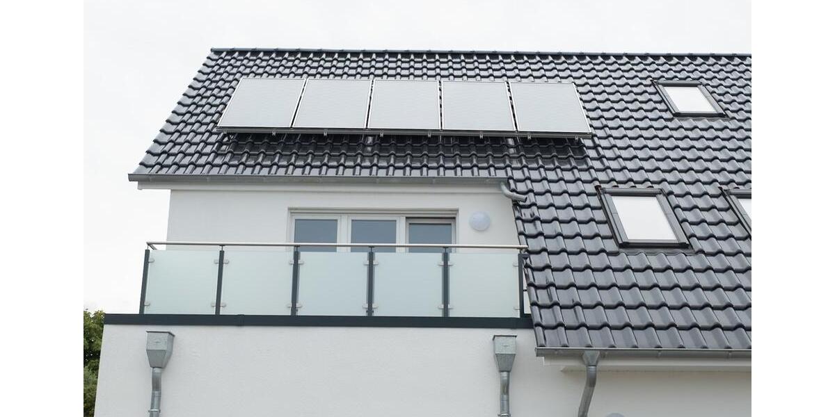 Dachgeschoßwohnung Hemmoor - 3 Zimmer, 96 m&sup2;, 1.055&euro; | Angebot:22732375