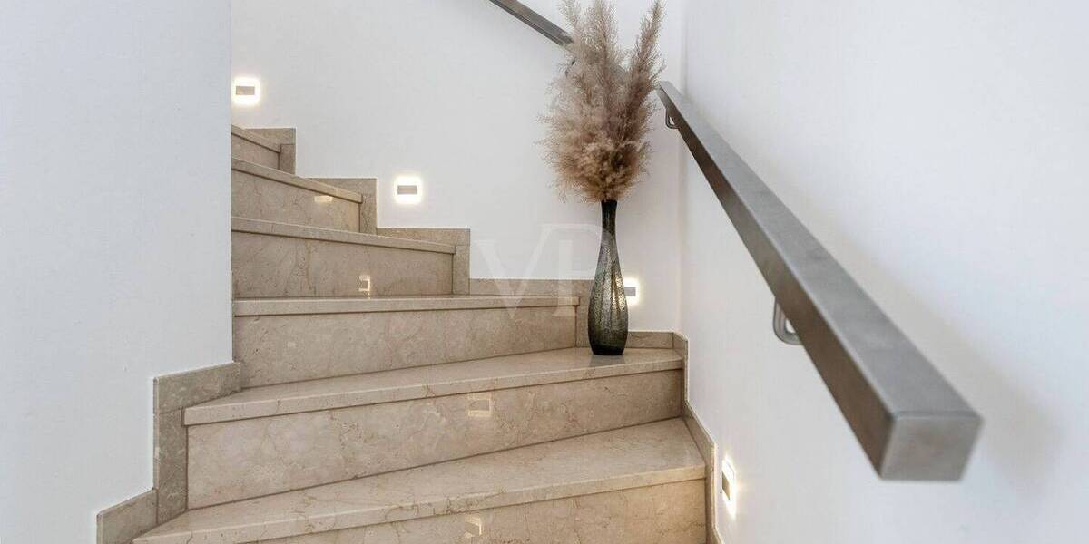 Einfamilienhaus Oestrich-Winkel Winkel - 6 Zimmer, 212 m&sup2;, 1.480.000&euro; | Angebot:25777643