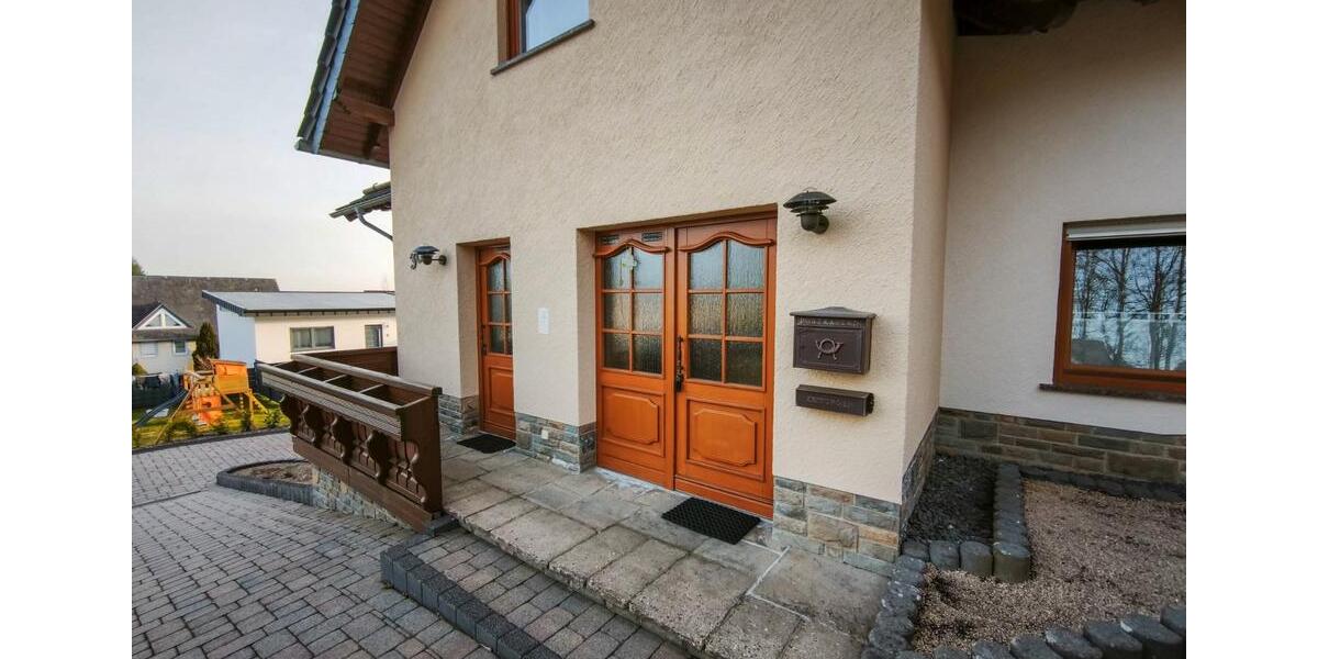 Mehrfamilienhaus, Wohnhaus Mehren - 8 Zimmer, 258 m&sup2;, 529.000&euro; | Angebot:26993396