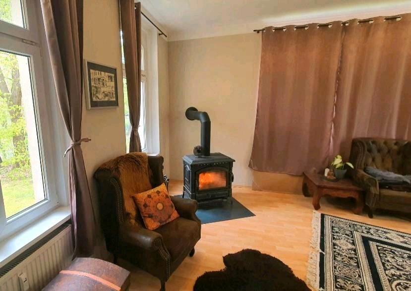 Villa Pausa-Mühltroff Mühltroff - 9 Zimmer, 220 m&sup2;, 2.650&euro; | Angebot:26365581