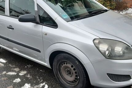 Opel Zafira 207.000 km 1.250 &euro; Frankfurt 65936