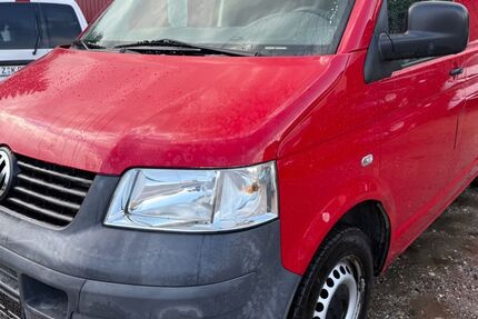 VW T5 Transporter 124.000 km 9.990 € Lichtentanne 08115