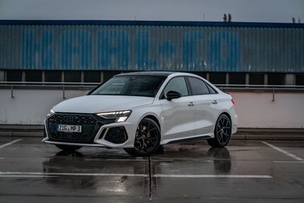 Audi RS3 7.800 km 59.000 &euro; Guxhagen 34302