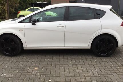 Seat Leon 125.000 km 4.800 &euro; Bremen 28719