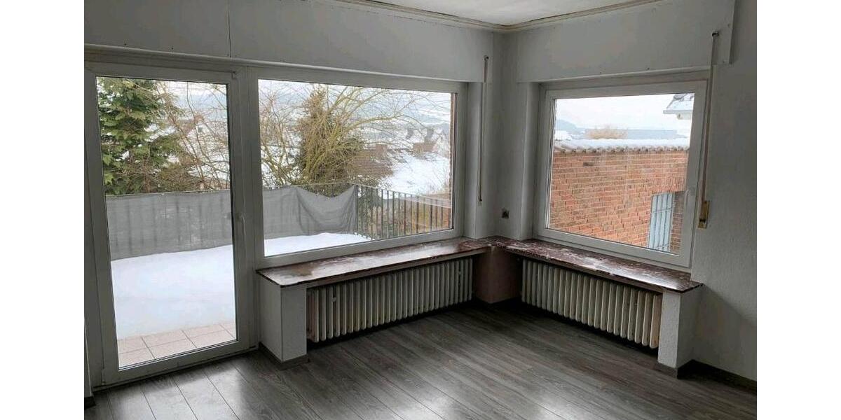 Bungalow Homberg (Efze) - 6 Zimmer, 126 m&sup2;, 280.000&euro; | Angebot:25048083