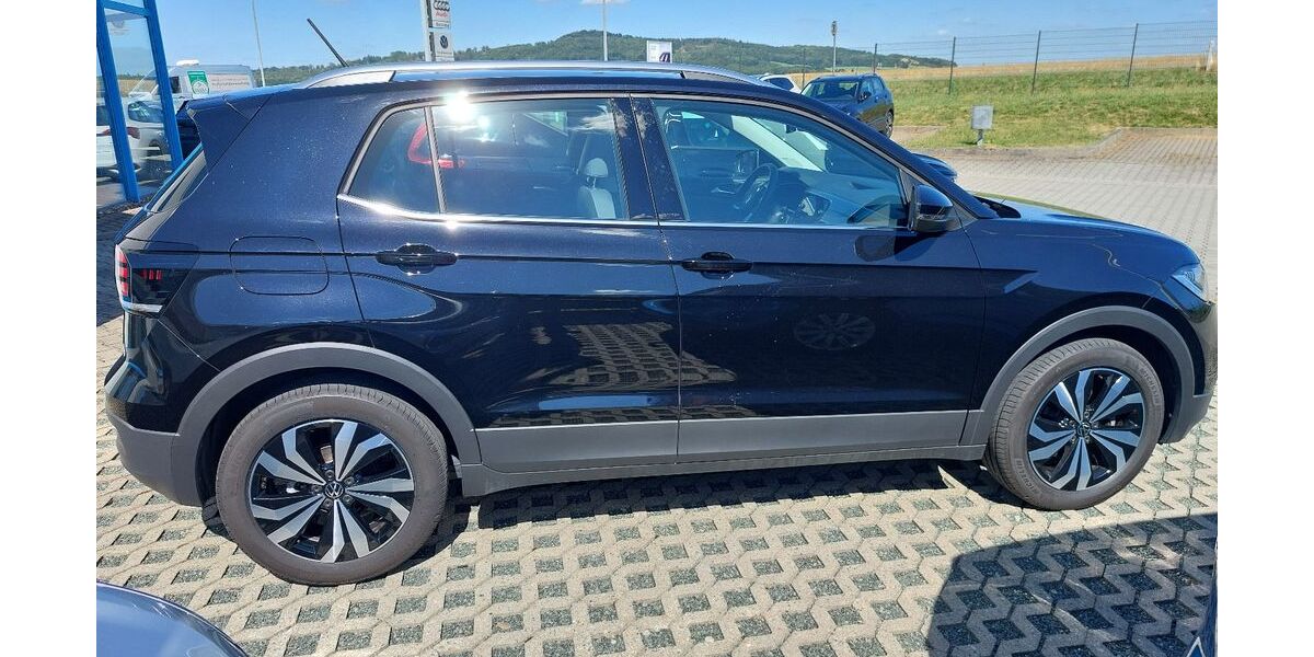 VW T-Cross 11.895 km 22.500 &euro; Ebersbach-Neugersdorf 02730