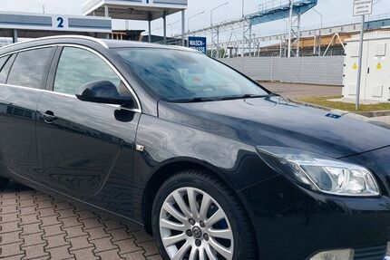 Opel Insignia 271.000 km 2.799 &euro; Leipzig 04328