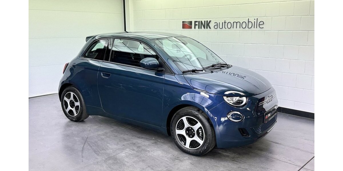 Fiat 500e Action Carplay Android Automatik 1.Hand 11.400 km 13.120 &euro; Lich 35423