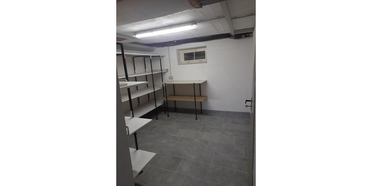 Dachgeschoßwohnung Tauberbischofsheim - 2.5 Zimmer, 65 m&sup2;, 600&euro; | Angebot:25237161