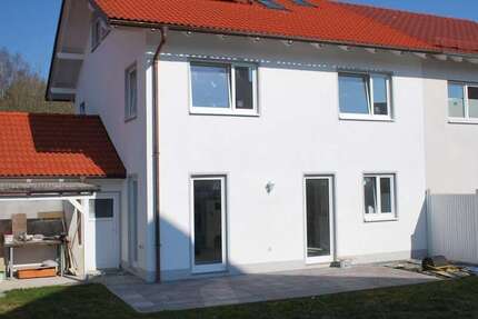 Haus zum Mieten in Isen 1.950 € 150 m² 6 zimmer