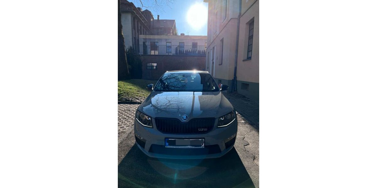 Skoda Octavia 142.303 km 15.100 &euro; Krefeld 47804
